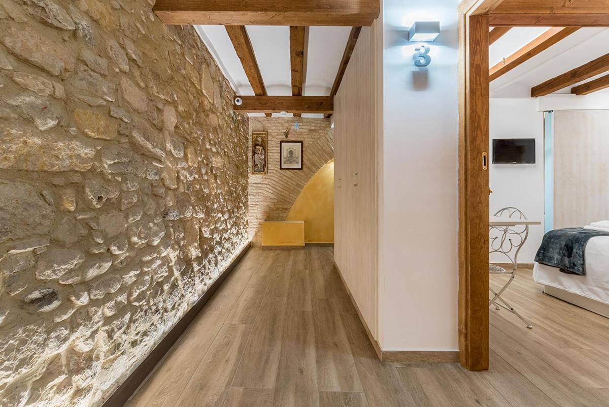Hostal 977 Tarragona Eksteriør billede