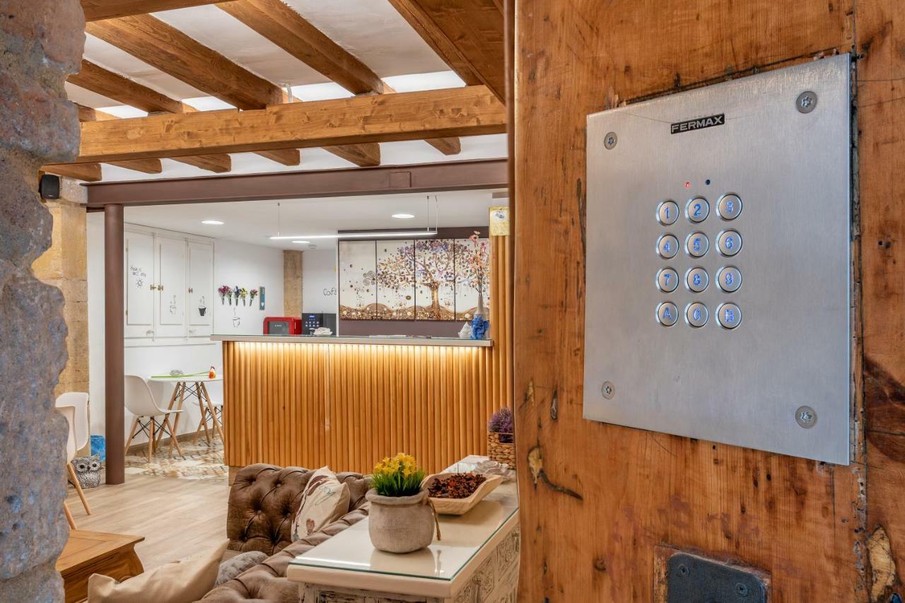 Hostal 977 Tarragona Eksteriør billede