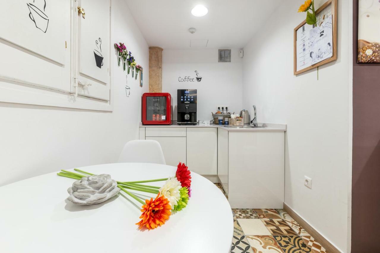 Hostal 977 Tarragona Eksteriør billede